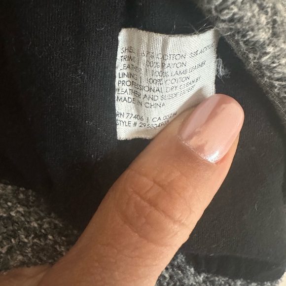 Club Monaco Gray Textured Vest - Picture 5 of 8